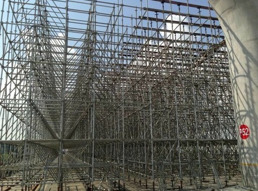 【蘇州腳手架搭拆廠家】不牢固、不穩(wěn)定★通通不要